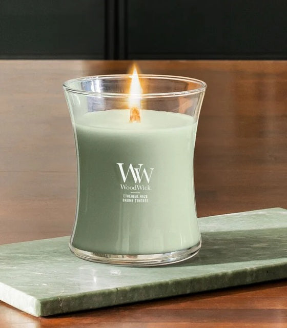 Woodwick Medium Antiquarium 275g