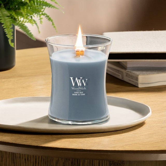 Woodwick Medium Antiquarium 275g