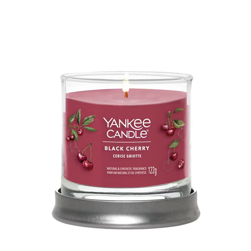 Yankee Candle Black Cherry 122g - Small Tumbler